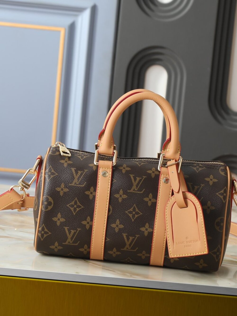 Louis Vuitton Keepall Bandoulière 25